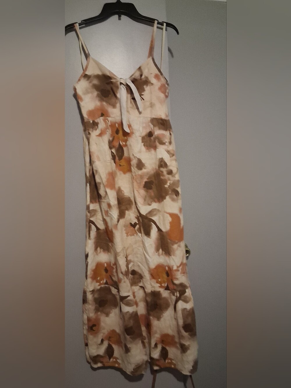 Spighe Di Lino  Sleeveless Floral Maxi  Dress in Beige and Brown